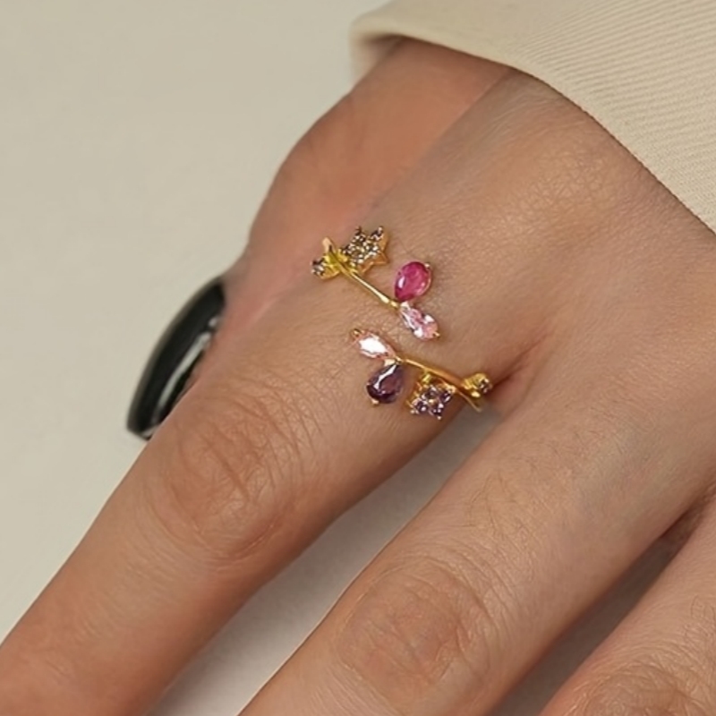 Exquisite Rose Red Pink Zirconia Leaf Ring for Women